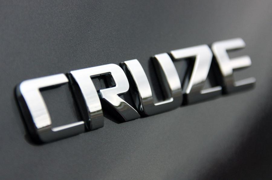  Chevrolet Cruze 1LT 2011 года  (фото 28 из 36)